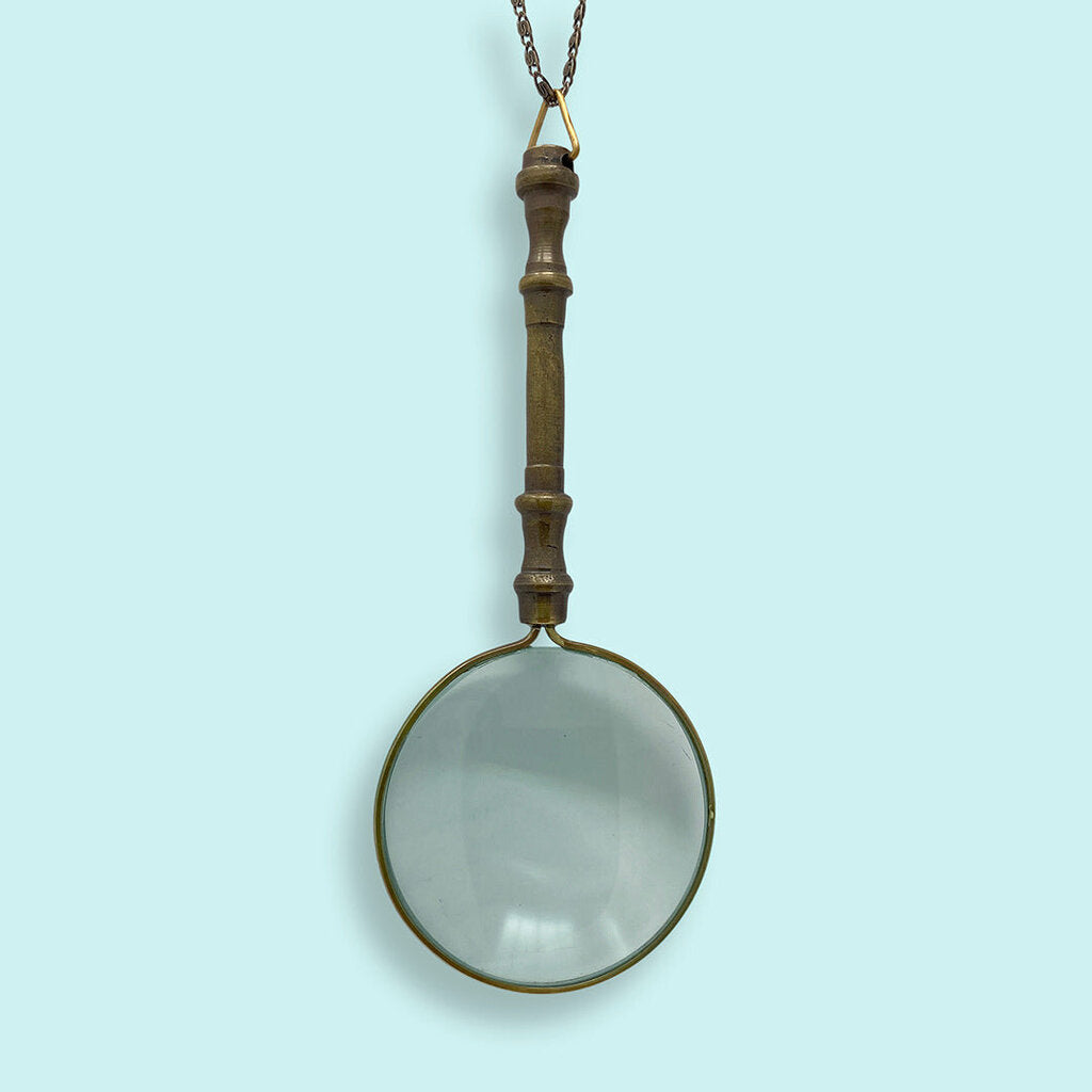 NC0429 Ornate Magnifying Glass Necklace
