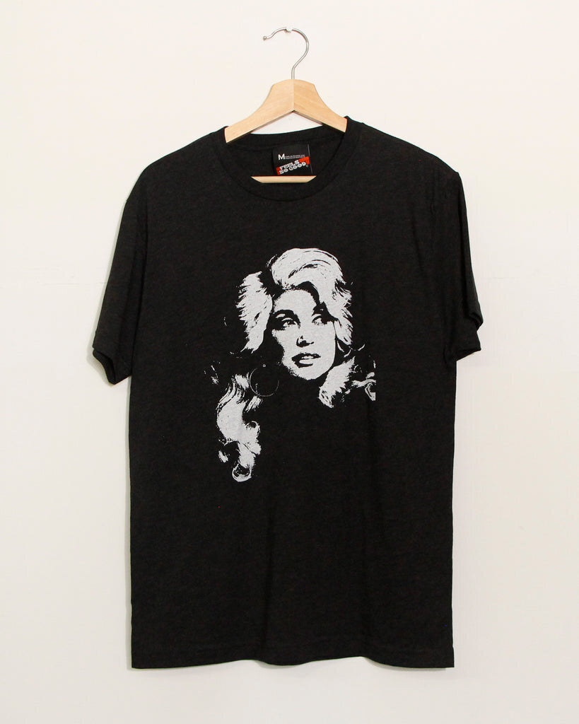 Dolly Tee